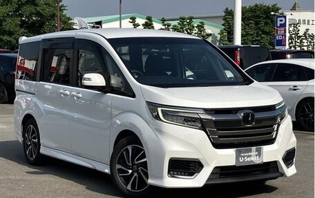 Honda Stepwgn IV, 2021 год, 1 870 000 рублей, 1 фотография