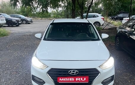 Hyundai Solaris II рестайлинг, 2019 год, 770 000 рублей, 5 фотография