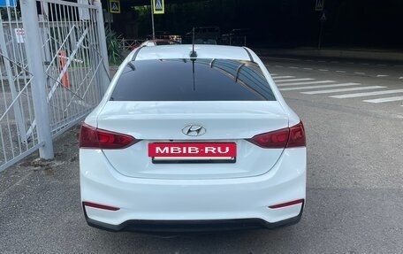 Hyundai Solaris II рестайлинг, 2019 год, 770 000 рублей, 8 фотография