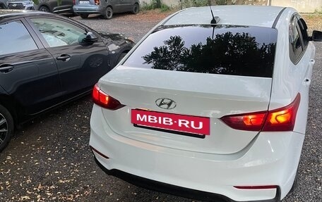 Hyundai Solaris II рестайлинг, 2019 год, 770 000 рублей, 3 фотография