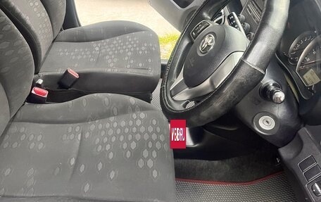 Toyota Ractis II, 2011 год, 645 000 рублей, 11 фотография