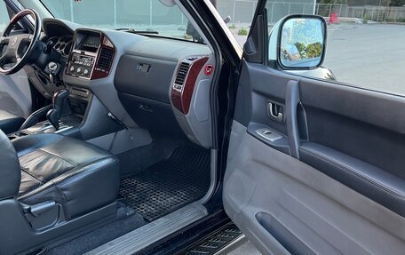 Mitsubishi Pajero III рестайлинг, 2006 год, 1 190 000 рублей, 12 фотография