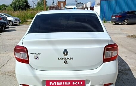 Renault Logan II, 2017 год, 700 000 рублей, 4 фотография