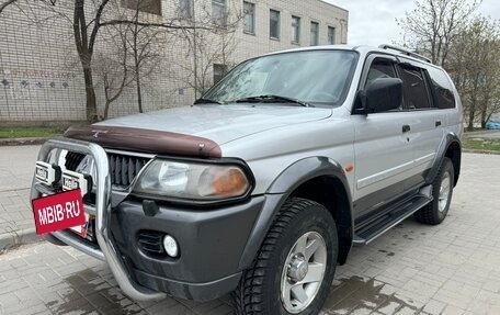 Mitsubishi Pajero Sport II рестайлинг, 2002 год, 925 000 рублей, 3 фотография