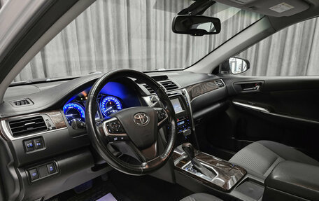 Toyota Camry, 2016 год, 1 865 000 рублей, 15 фотография