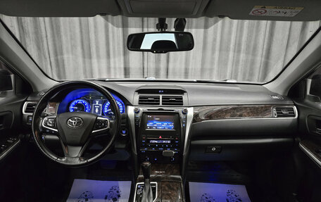 Toyota Camry, 2016 год, 1 865 000 рублей, 12 фотография