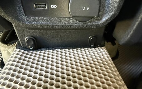 Volkswagen Tiguan II, 2019 год, 2 500 000 рублей, 17 фотография