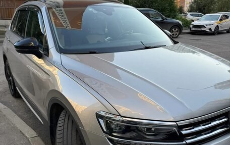 Volkswagen Tiguan II, 2019 год, 2 500 000 рублей, 12 фотография