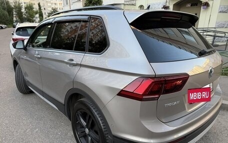Volkswagen Tiguan II, 2019 год, 2 500 000 рублей, 14 фотография