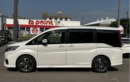 Honda Stepwgn IV, 2021 год, 1 870 000 рублей, 3 фотография