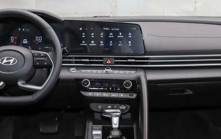 Hyundai Elantra, 2026 год, 2 100 000 рублей, 19 фотография