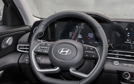 Hyundai Elantra, 2026 год, 2 100 000 рублей, 23 фотография