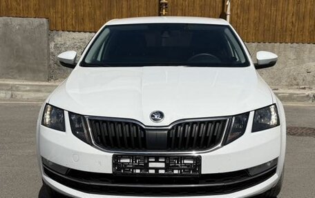 Skoda Octavia, 2019 год, 1 400 000 рублей, 2 фотография