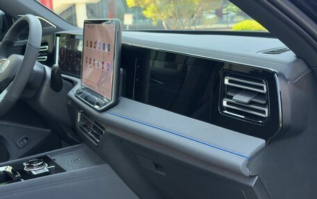 Volkswagen Tiguan, 2026 год, 4 695 000 рублей, 29 фотография