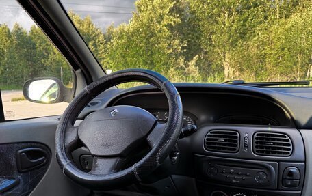 Renault Scenic III, 2000 год, 600 000 рублей, 12 фотография