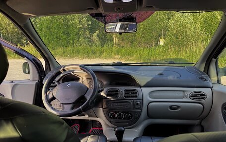 Renault Scenic III, 2000 год, 600 000 рублей, 6 фотография