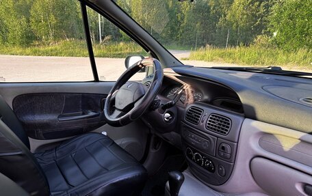 Renault Scenic III, 2000 год, 600 000 рублей, 14 фотография