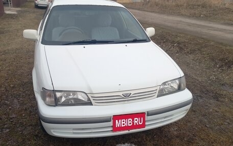 Toyota Corsa, 1998 год, 265 000 рублей, 1 фотография