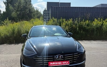 Hyundai Sonata VIII, 2020 год, 2 100 000 рублей, 1 фотография