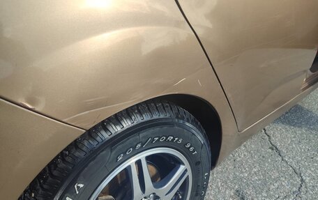 KIA Venga I, 2011 год, 700 000 рублей, 24 фотография