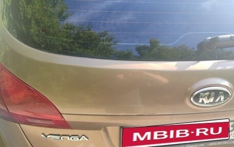 KIA Venga I, 2011 год, 700 000 рублей, 40 фотография