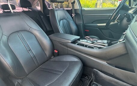 Hyundai Sonata VIII, 2020 год, 2 100 000 рублей, 11 фотография