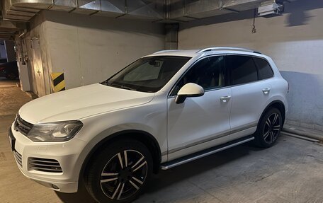 Volkswagen Touareg III, 2012 год, 1 750 000 рублей, 1 фотография