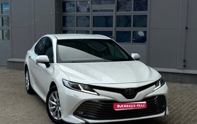 Toyota Camry, 2020 год, 3 000 000 рублей, 1 фотография