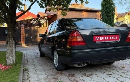 Mercedes-Benz C-Класс, 1994 год, 240 000 рублей, 8 фотография