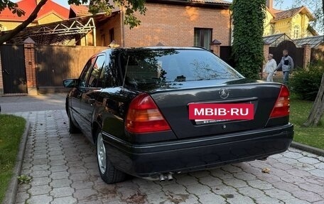 Mercedes-Benz C-Класс, 1994 год, 240 000 рублей, 7 фотография