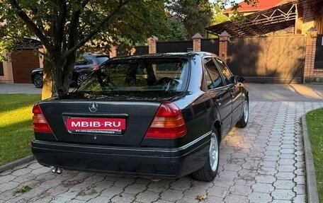 Mercedes-Benz C-Класс, 1994 год, 240 000 рублей, 6 фотография