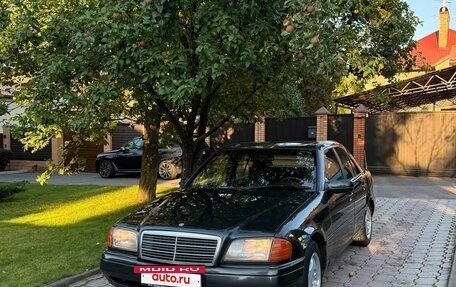 Mercedes-Benz C-Класс, 1994 год, 240 000 рублей, 2 фотография