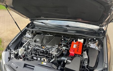 Toyota Camry, 2019 год, 2 600 000 рублей, 13 фотография