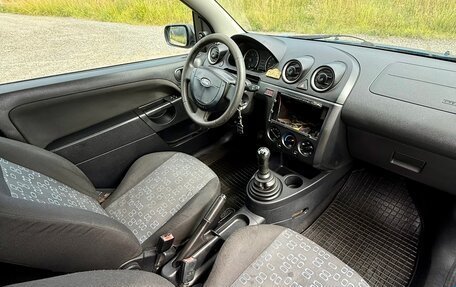 Ford Fiesta, 2003 год, 219 000 рублей, 12 фотография