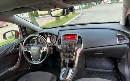 Opel Astra J, 2010 год, 550 000 рублей, 13 фотография