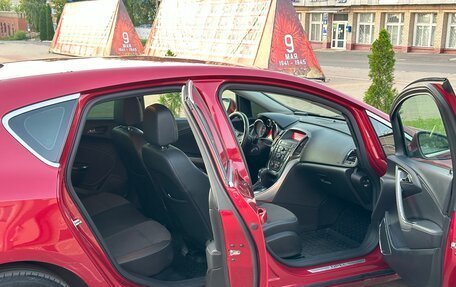 Opel Astra J, 2010 год, 550 000 рублей, 12 фотография