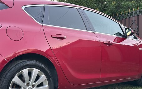 Opel Astra J, 2010 год, 550 000 рублей, 16 фотография