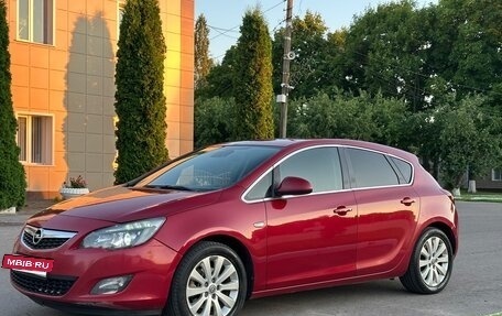 Opel Astra J, 2010 год, 550 000 рублей, 3 фотография