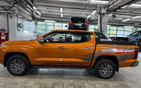 Mitsubishi L200, 2024 год, 5 600 000 рублей, 4 фотография