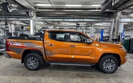 Mitsubishi L200, 2024 год, 5 600 000 рублей, 3 фотография