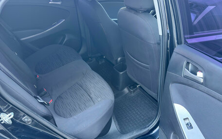 Hyundai Solaris II рестайлинг, 2015 год, 1 129 000 рублей, 17 фотография