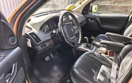 Land Rover Freelander II рестайлинг 2, 2014 год, 2 000 000 рублей, 7 фотография