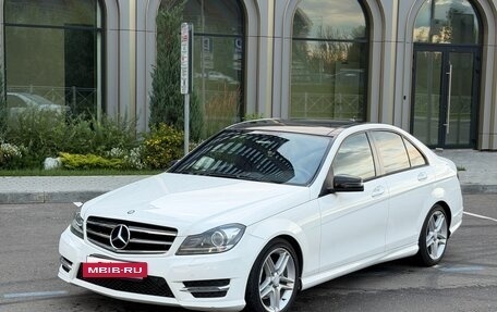 Mercedes-Benz C-Класс, 2012 год, 1 900 000 рублей, 6 фотография