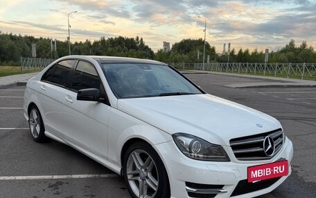 Mercedes-Benz C-Класс, 2012 год, 1 900 000 рублей, 2 фотография