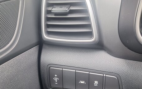Hyundai Tucson III, 2019 год, 2 390 000 рублей, 8 фотография