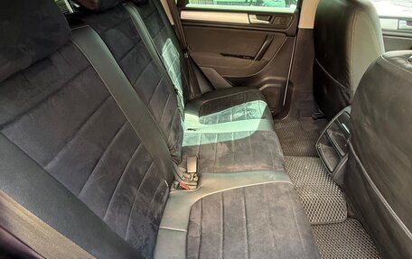 Volkswagen Touareg III, 2012 год, 1 750 000 рублей, 7 фотография