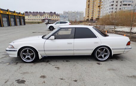 Toyota Mark II VIII (X100), 1989 год, 400 000 рублей, 2 фотография
