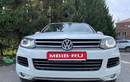 Volkswagen Touareg III, 2012 год, 1 750 000 рублей, 14 фотография