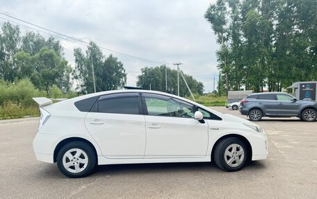 Toyota Prius, 2010 год, 1 200 000 рублей, 5 фотография