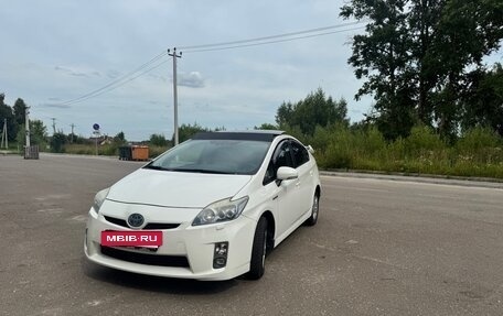 Toyota Prius, 2010 год, 1 200 000 рублей, 3 фотография